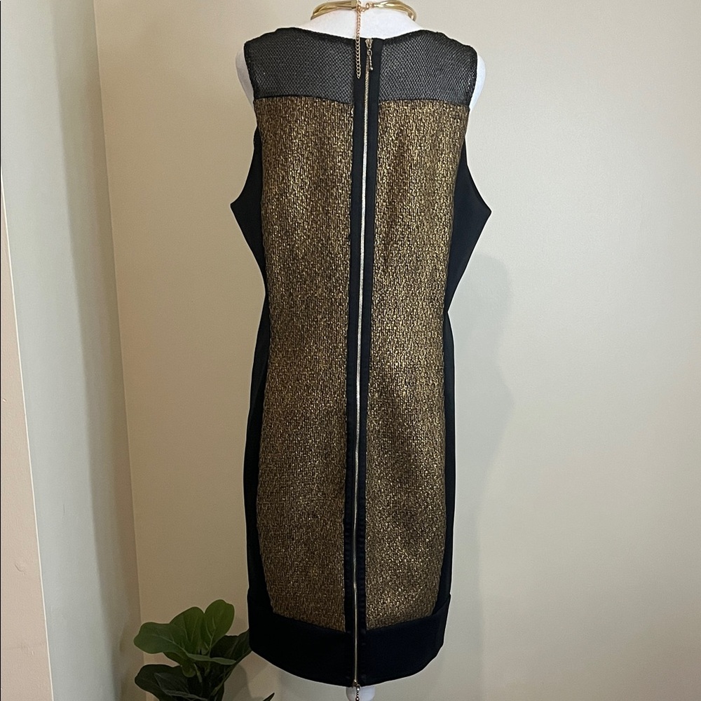 Women’s Chic Black and Gold Midi Dress Size 14 - Picture 4 of 5